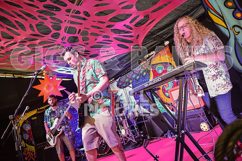 Honest Crooks-143 - HONEST CROOKS