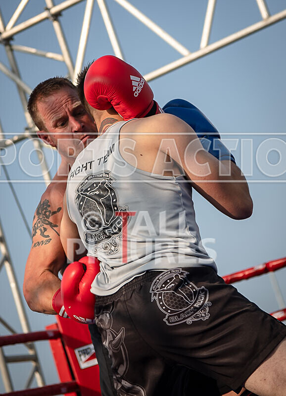 BOUT 9 - Jan -the Destroyer- Dame v Tom Schmiedhuber-44 - BOUT 9 - Jan 'the Destroyer' Dame v Tom Schmiedhuber