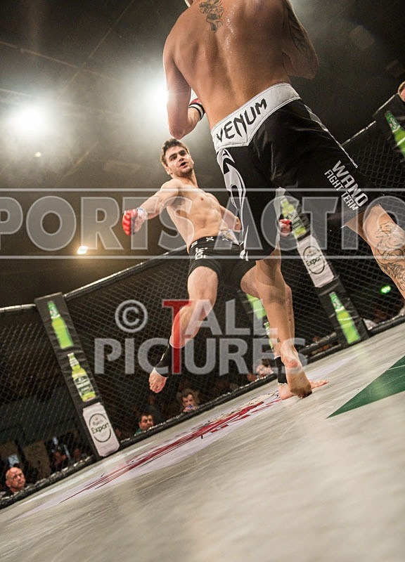 Lock-in Guernsey_2013_Bout-13-10 - BOUT-13