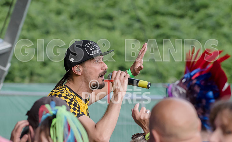 Dubioza Kolektiv-69 - DUBIOZA KOLEKTIV