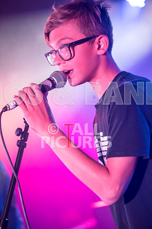 World on Fire-7 - WORLD ON FIRE