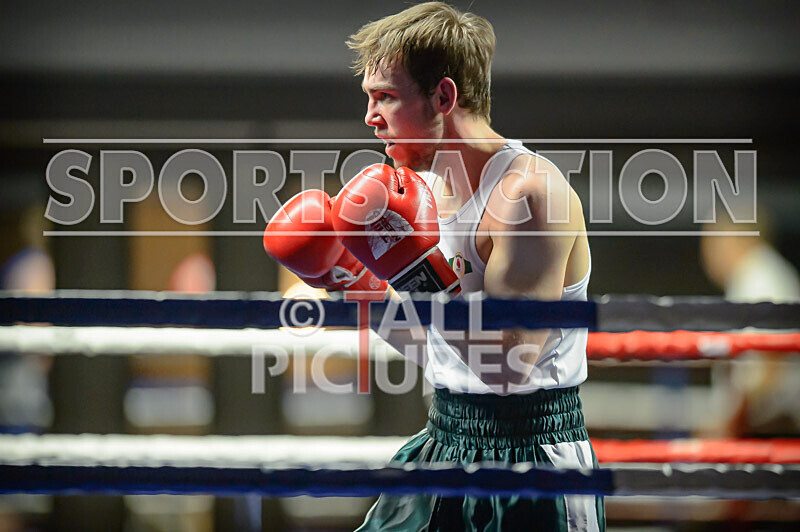 BOUT 5- Martin Kublickis v Robbie Chipcase-23 - BOUT 5 - Martin Kublickis v Robbie Chipcase