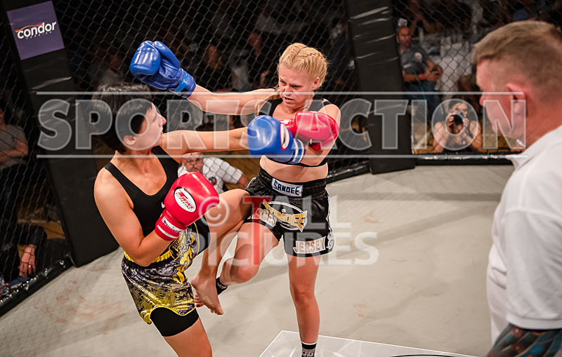 BOUT-7- Carol Crowther v Charise Mourant-21 - BOUT-7 Carol Crowther v Charise Mourant
