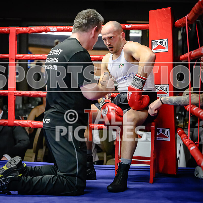BOUT- 9 - Rusian Gogercaks v Adrian Salmonowicz-39 - BOUT: 9 - Rusian Gogercaks v Adrian Salmonowicz