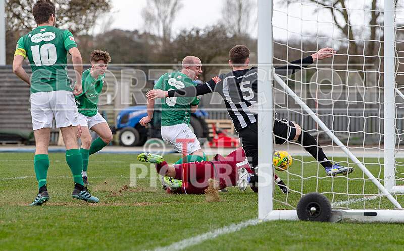 GFC v Hanwell Town-8 - GFC v HANWELL TOWN