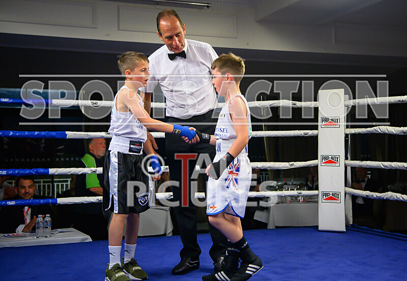 BOUT- 1 - Nolan Buddery v Frankie Veron-27 - BOUT 1 - Nolan Buddery v Frankie Veron