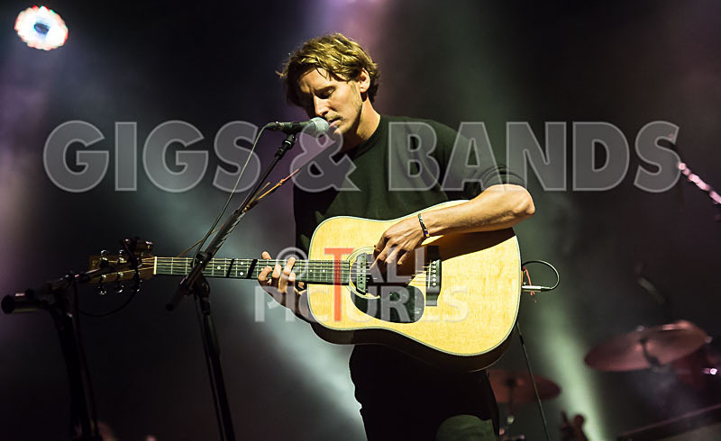 Ben Howard-11 - BEN HOWARD