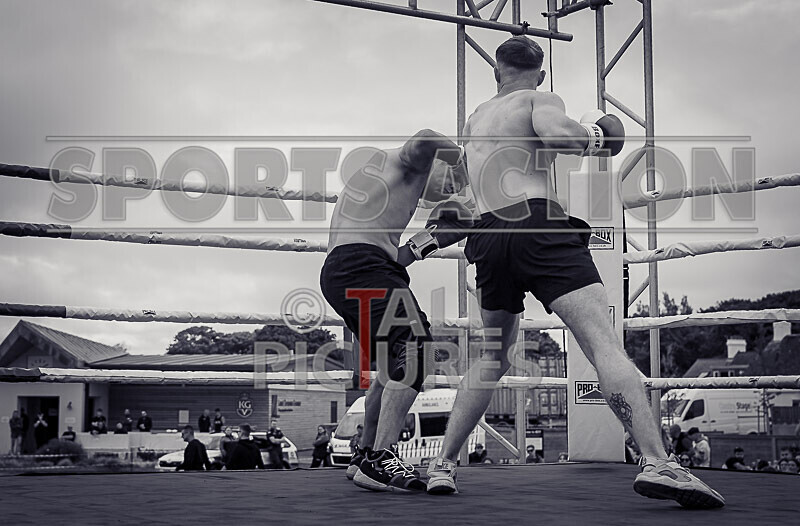 BOUT 10 Gareth the Marksman Morgan v Callum the Cannon Beausire-18 - BOUT 10- Gareth 'the Marksman' Morgan v Callum 'the Cannon' Beausire