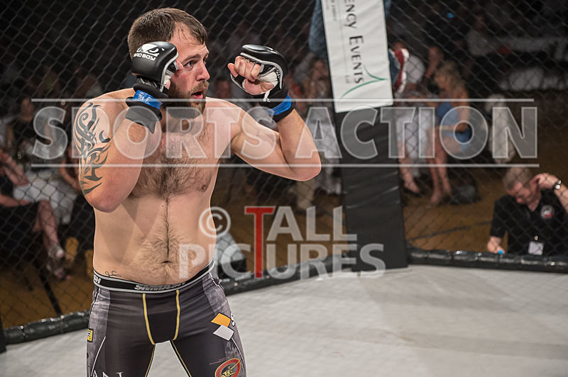 Chris Martin v Luke Riley-19 - BOUT 13