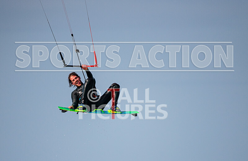 Kite Surfing_14-03-2021-94 - KITE SURFING_14-03-2021