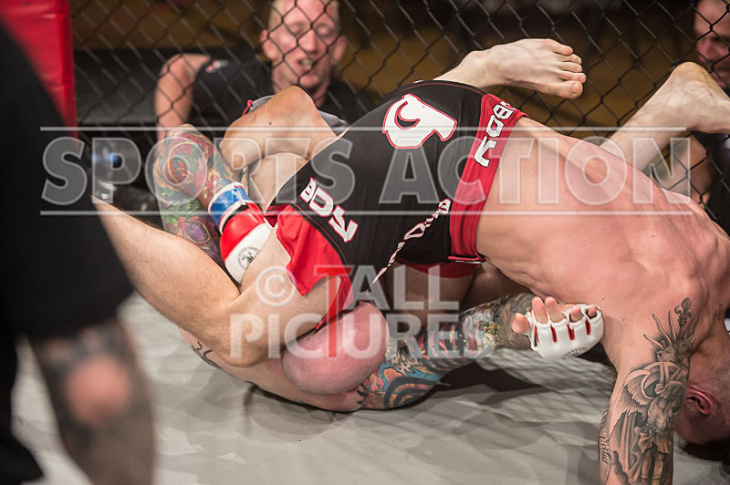 Josh Ozanne v Andrew Reid-34 - BOUT 15