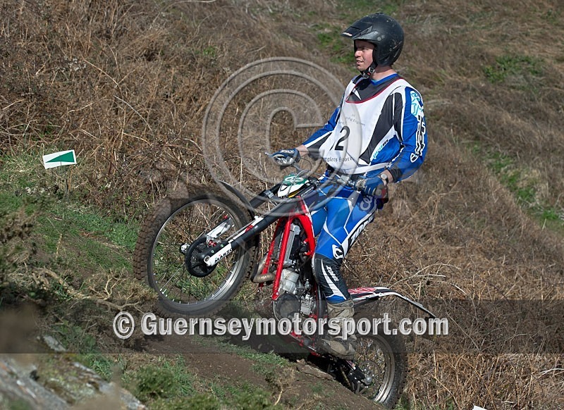 2-Day Trials_2012-93 - 2-DAY TRIALS 2012