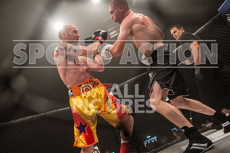 Lee Waterman v Danny Smith-25 - BOUT 1