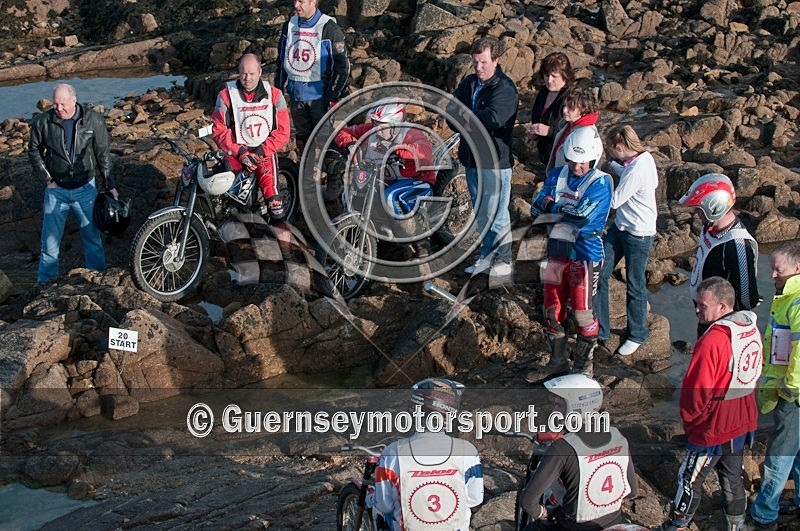 Two Day-115 - 2009 2-DAY TRIALS