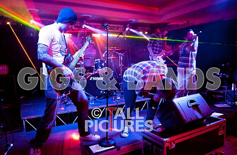 She Haunts the Roads-1 - SHE HAUNTS THE ROADS RoA-7