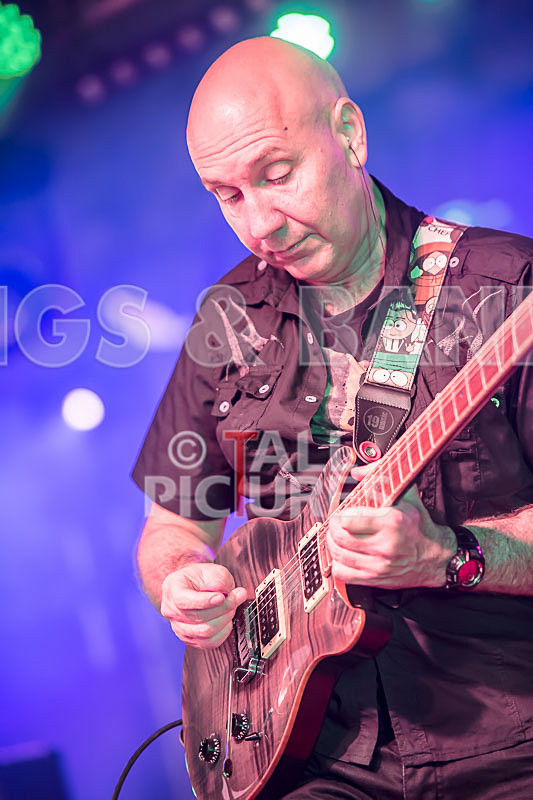 Frail Sincerity-14 - FRAIL SINCERITY