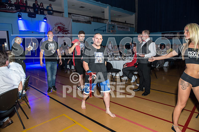 Eddie Goracy v Jack Fallaize-1 - BOUT 8