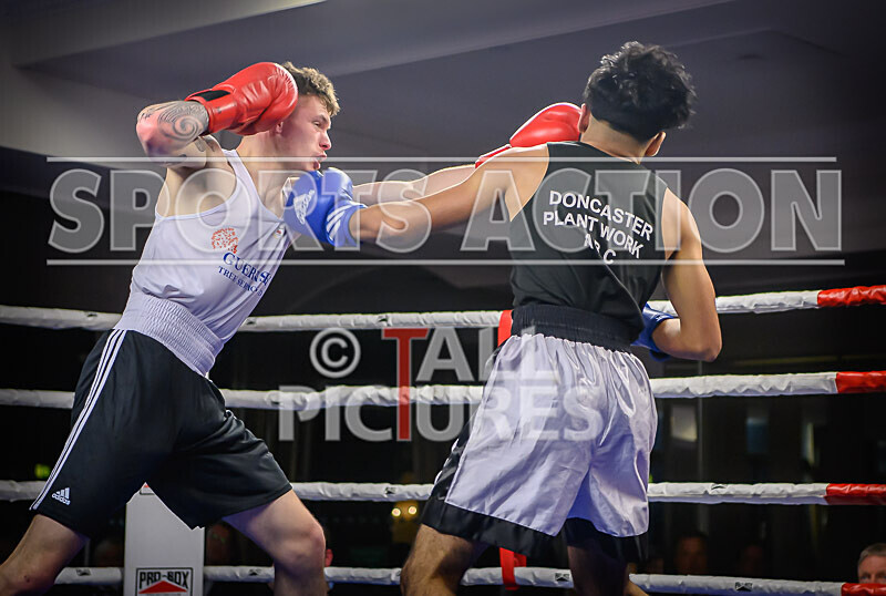 BOUT- 6 - Emile Prevel v Moin Khan-73 - BOUT: 6 - Emile Prevel v Moin Khan