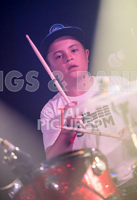 Clash of the Bloosers-16 - CLASH OF THE BLOOSERS