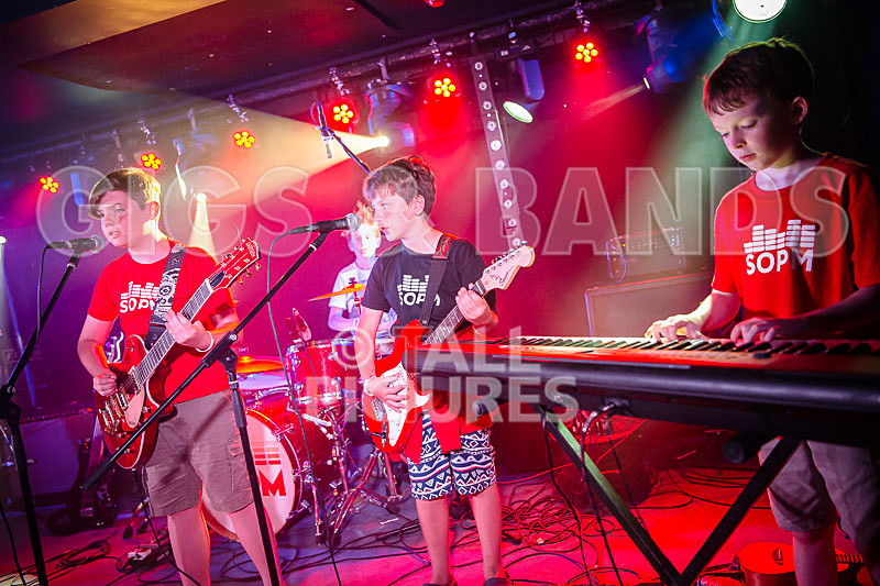 The Minorities-26 - THE MINORITIES