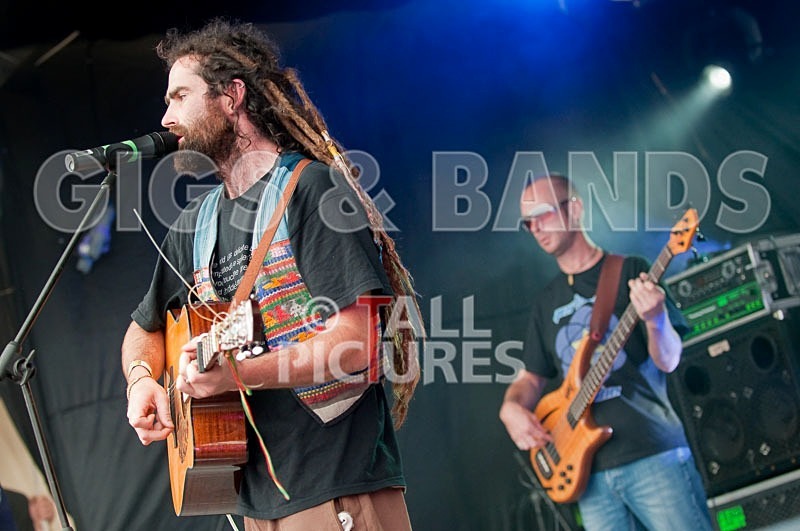 Lloyd Yates-3 - VALE EARTH FAIR 2009