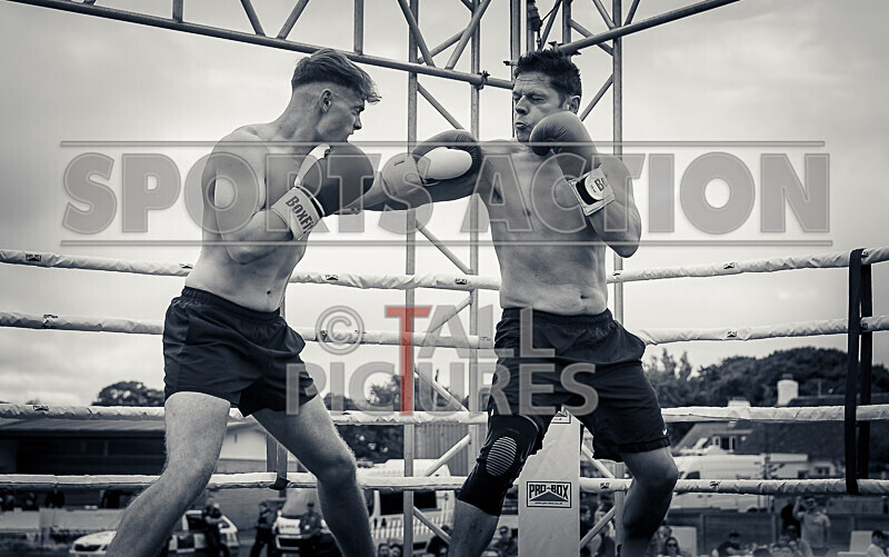 BOUT 10 Gareth the Marksman Morgan v Callum the Cannon Beausire-31 - BOUT 10- Gareth 'the Marksman' Morgan v Callum 'the Cannon' Beausire