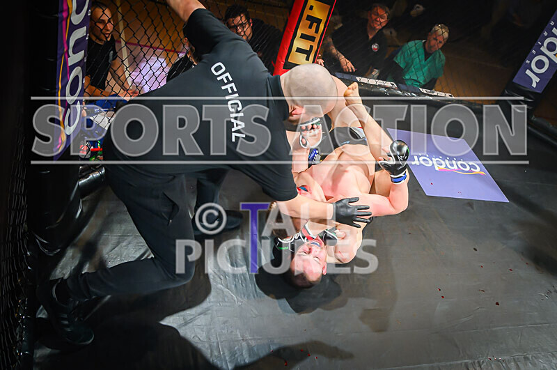 BOUT- 12 - Lucas Smith v Lewis Bourgaize-39 - BOUT 12 - Lucas Smith v Lewis Bourgaize