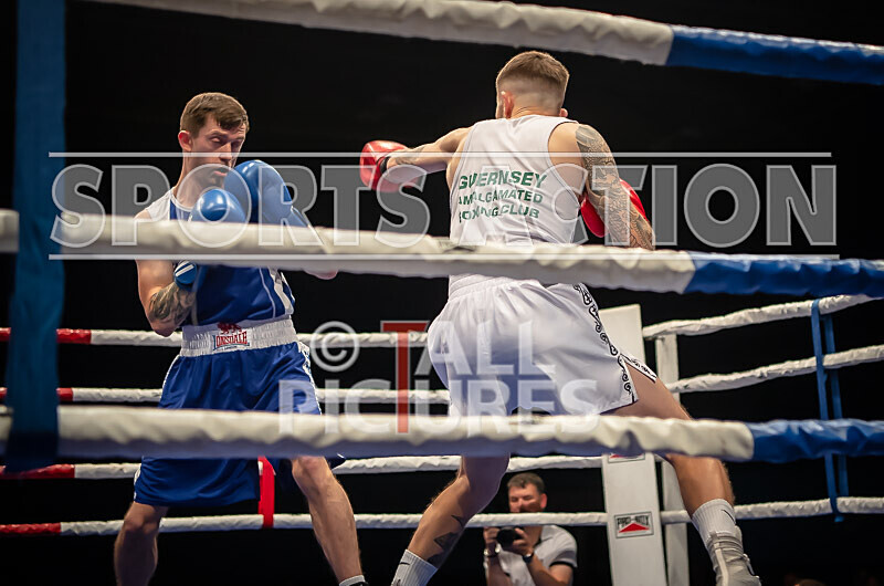 BOUT 5- Scott Little v Corey Rivers-8 - BOUT 5: Scott Little v Corey Rivers