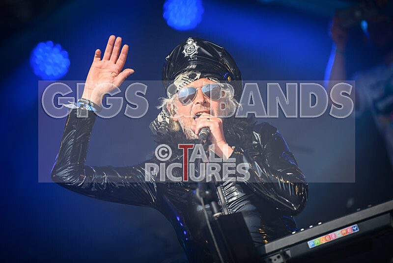 Fade 2 Grey-484 - FADE 2 GREY