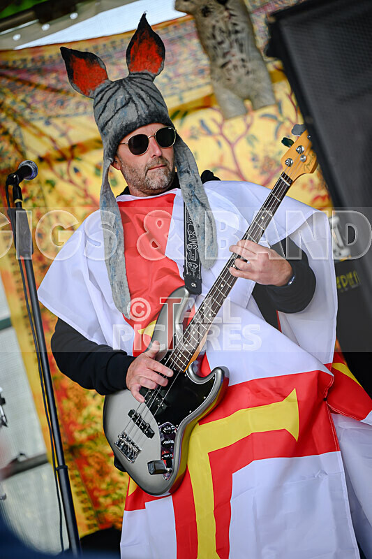 The Bensons-36 - THE BENSONS