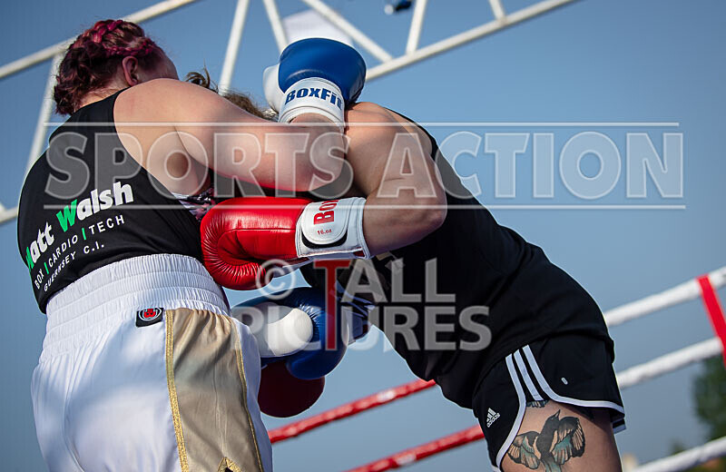 BOUT 5 - Emma -the Mentalist- Martin v Katie -the Lioness- Le Tissier- - BOUT 5 - Emma 'the Mentalist' Martin v Katie 'the Lioness' Le Tissier