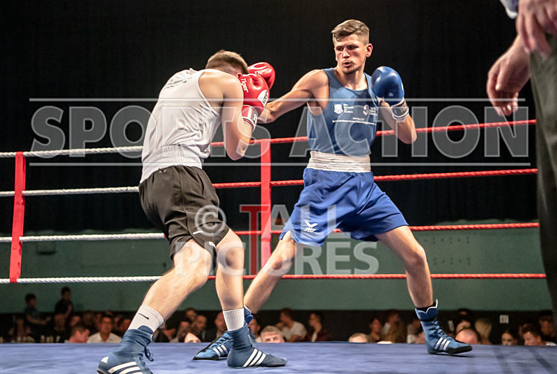 BOUT-13_Chris Sumner v Harvey Lambert-12 - BOUT-13_Chris Sumner v Harvey Lambert