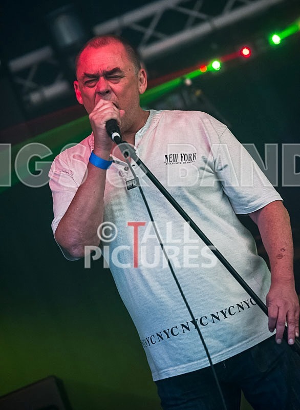 No Paparazzi-101 - NO PAPARAZZI