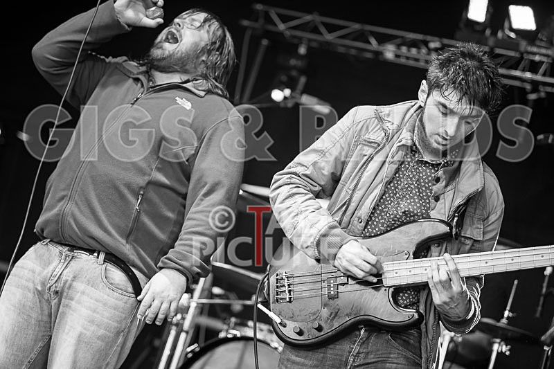 Joe Young the Bandits-125 - JOE YOUNG & THE BANDITS