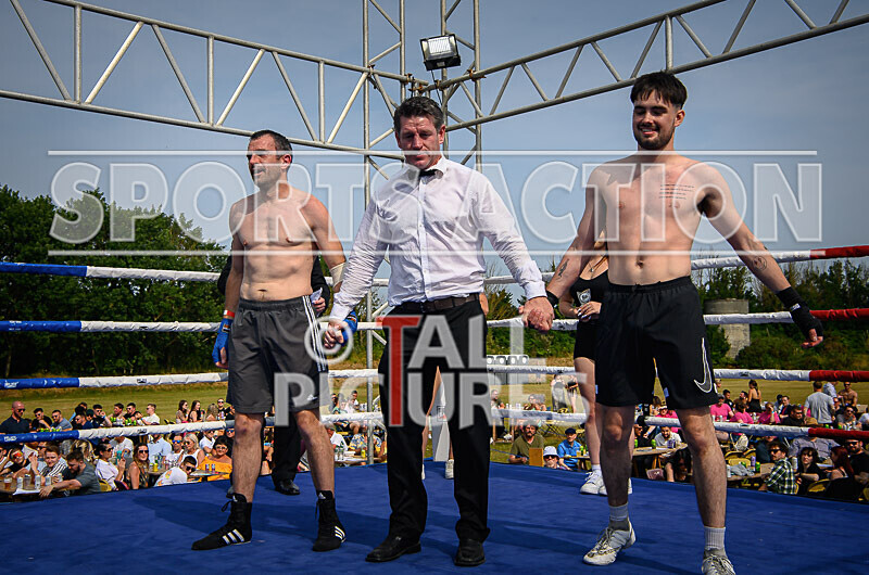 BOUT 2 - Roland 30 Seconds Archer v Sam Heart Breaker Catto-27 - BOUT 2 - Roland '30 Seconds' Archer v Sam 'Heart Breaker' Catto