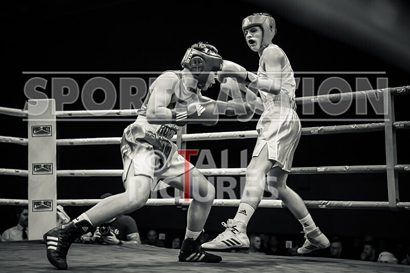 Bout 2_T J Kimber v Ronny Prestedge-22 - Bout 2_T J Kimber v Ronny Prestedge