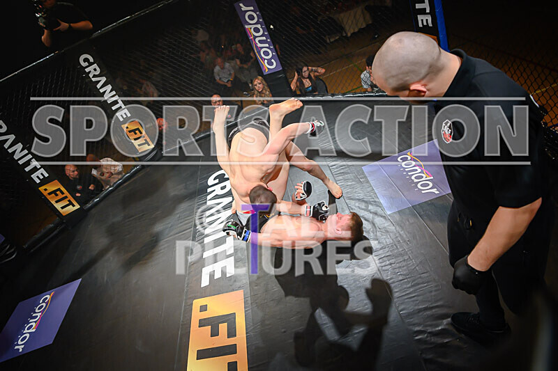 BOUT- 12 - Lucas Smith v Lewis Bourgaize-22 - BOUT 12 - Lucas Smith v Lewis Bourgaize