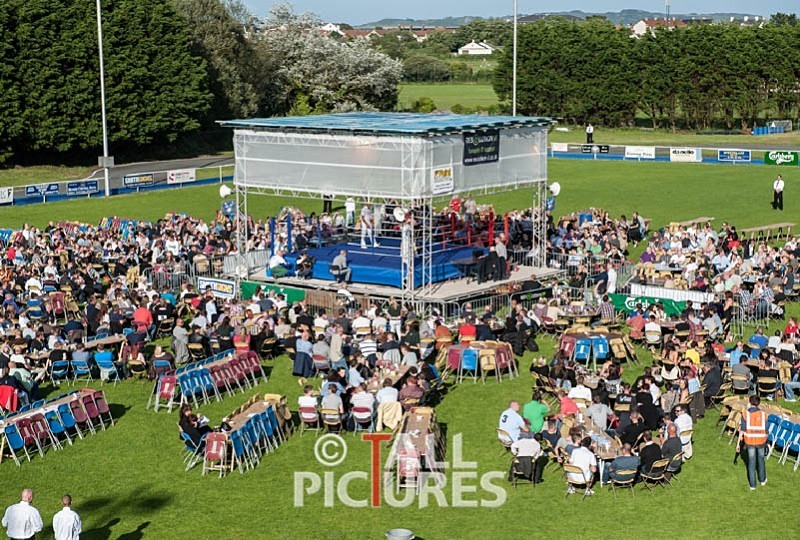 Outdoor Boxing_2012-2 - OPEN AIR BOXING_GUERNSEY v MANCHESTER