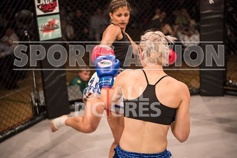 Hannah Jacques v Katherine Paes-28 - BOUT-5 Hannah Jacques v Katherine Paes