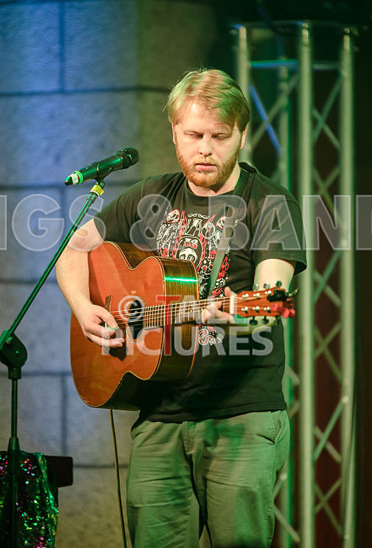 Gregory Harrison-14 - GREGORY HARRISON