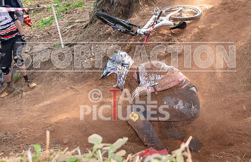 Downhill 2020_Round-2_CRASH OF THE DAY-3 - MTB SUMMER 2020 DOWNHILL_ROUND-2