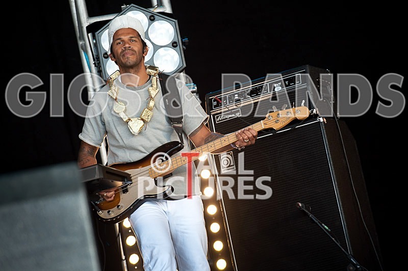 Santigold-17 - SANTIGOLD