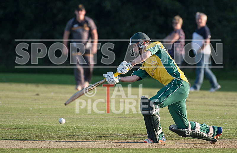 Canaccord Griffins v Irregulars-18 - CANACCORD GRIFFINS v IRREGULARS