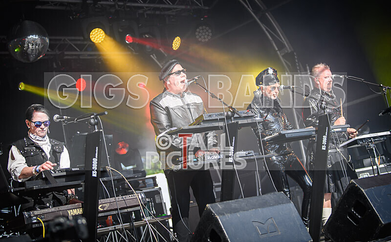 Fade 2 Grey-465 - FADE 2 GREY