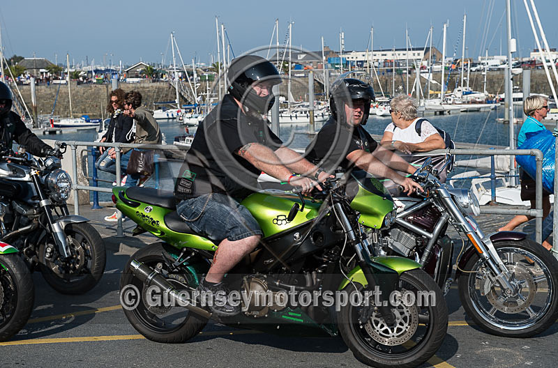 Powerboat Parade_2014-116 - UIM WORLD OFFSHORE CHAMPIONSHIP BOAT PARADE