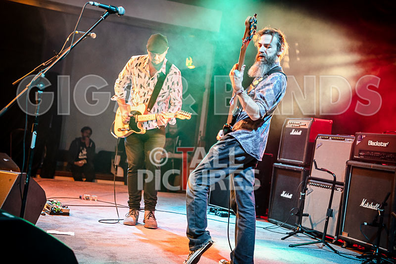 The Robert J Hunter Band-311 - THE ROBERT J HUNTER BAND