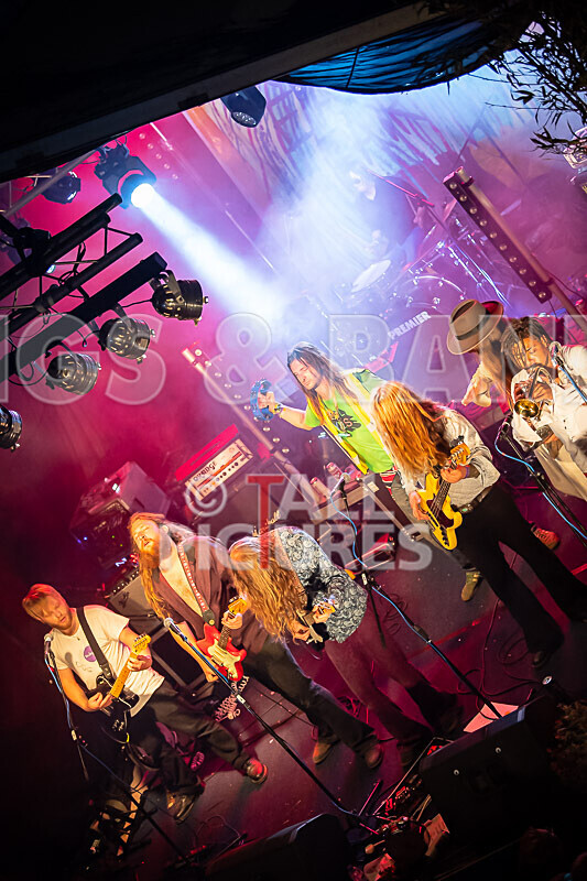 The Recks-919 - THE RECKS