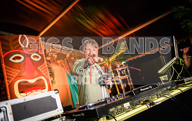 Jay Allen-5 - JAY ALLEN