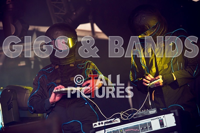 Gaa Gaas featuring Brobots-6 - THE GAA GAAS