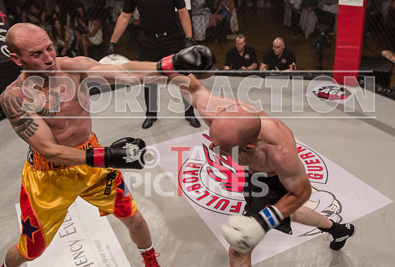 Lee Waterman v Danny Smith-33 - BOUT 1